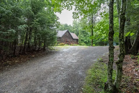 149 Mountain View Road Deerfield NH 03037