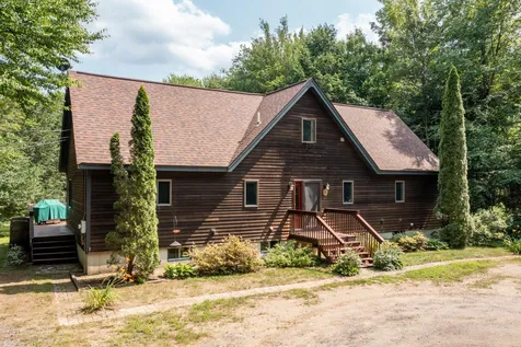 149 Mountain View Road Deerfield NH 03037