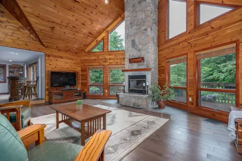 149 Mountain View Road Deerfield NH 03037