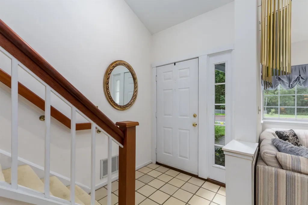 24 Oakbeach Drive Burlington VT 05401