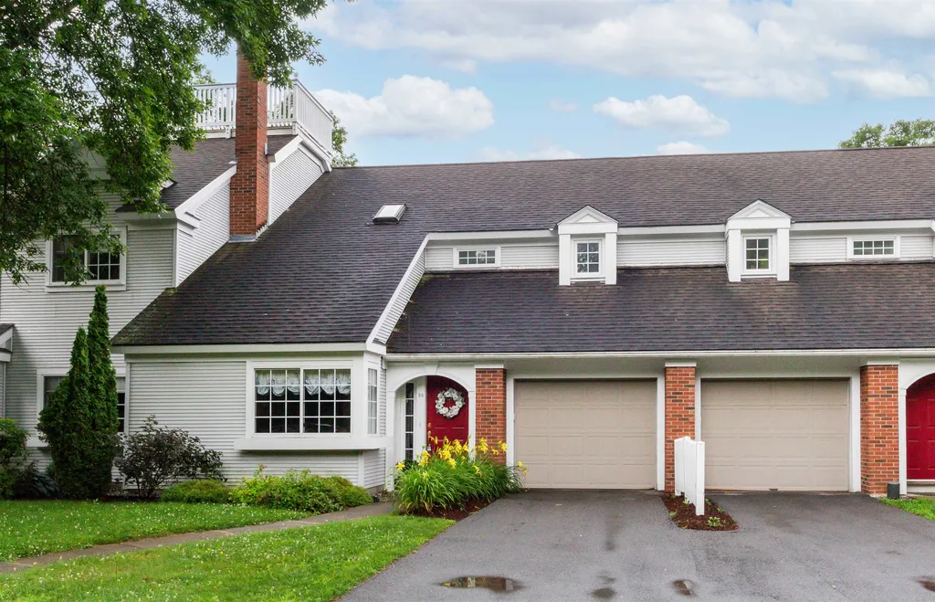 24 Oakbeach Drive Burlington VT 05401