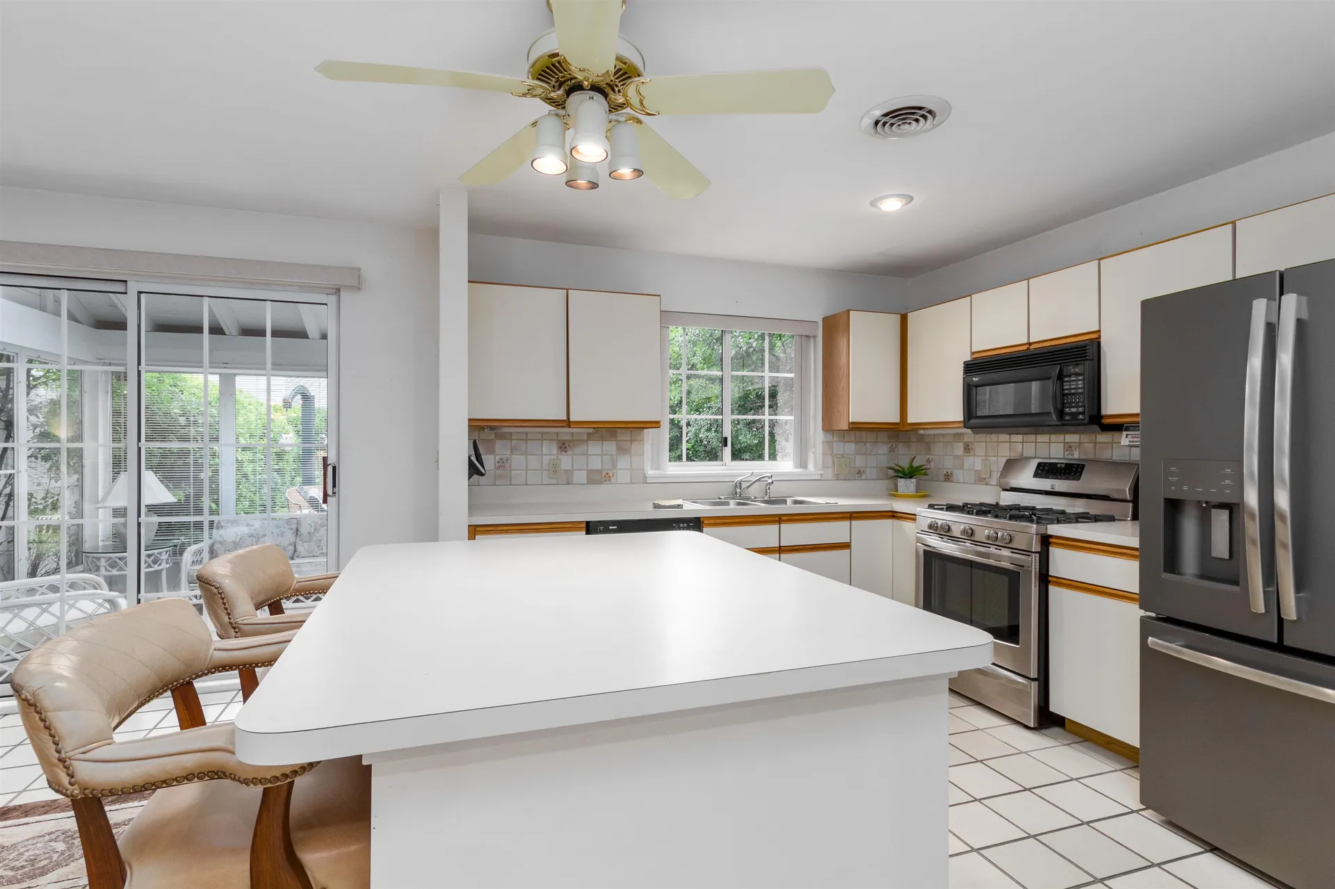 24 Oakbeach Drive Burlington VT 05401