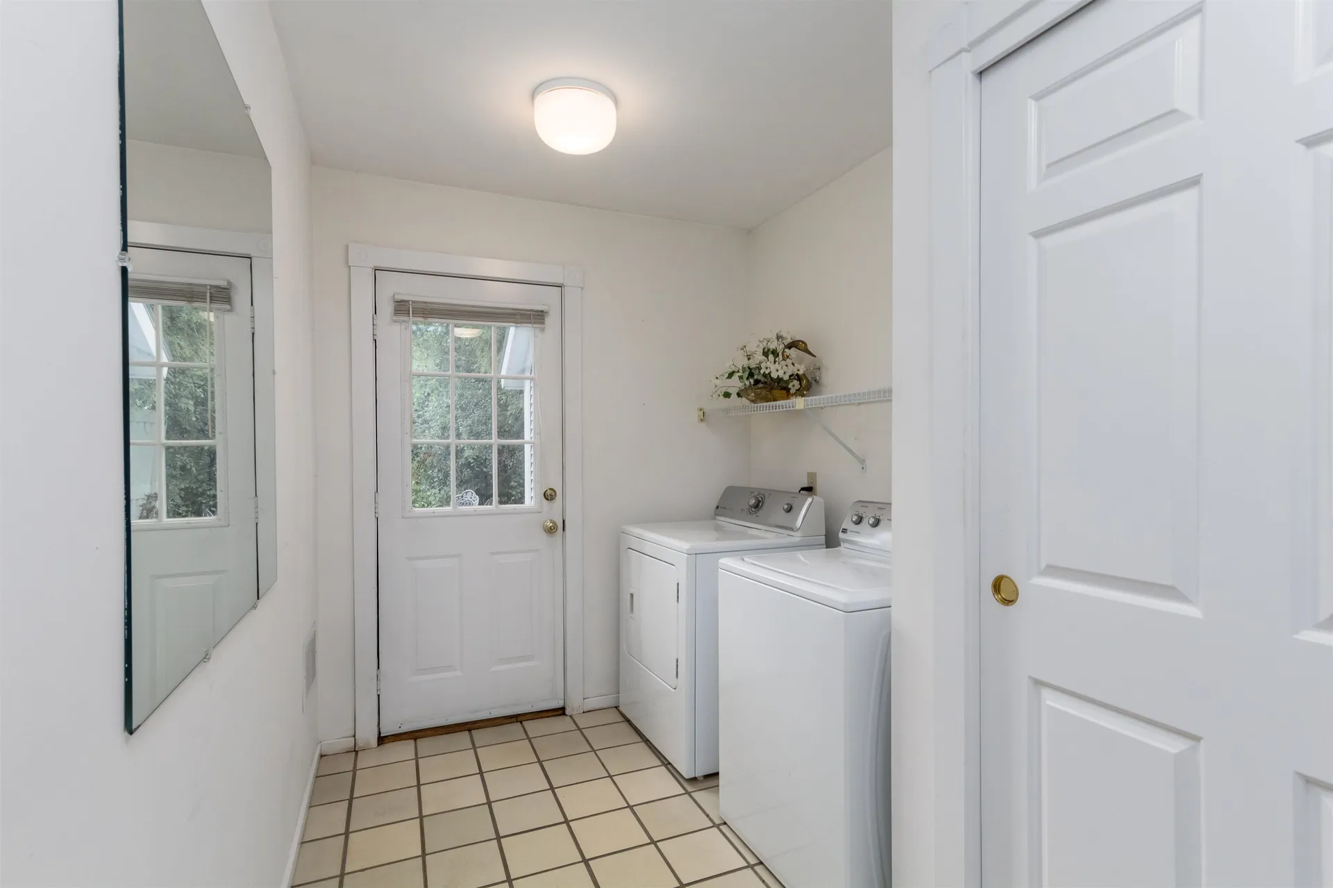 24 Oakbeach Drive Burlington VT 05401