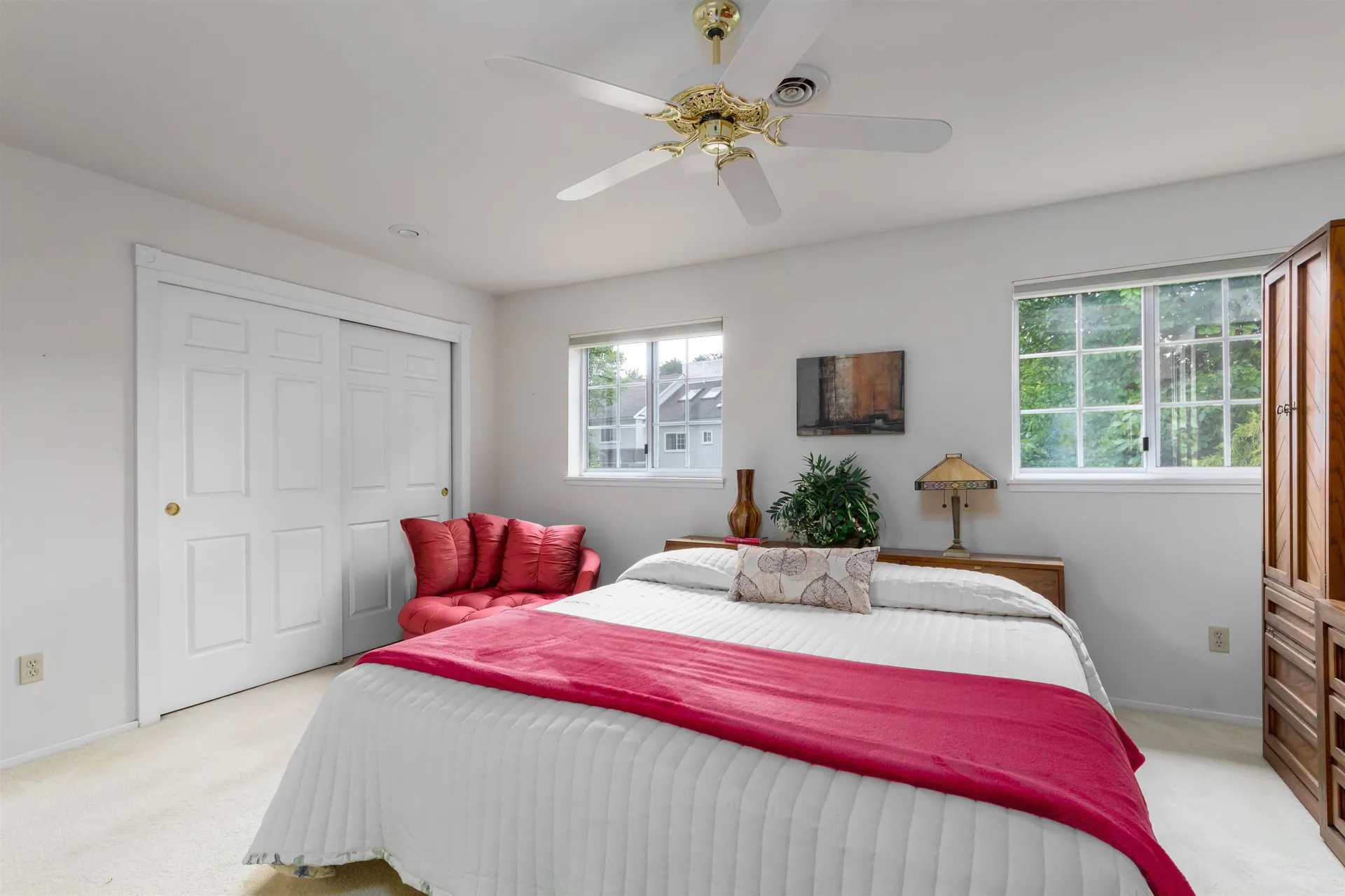 24 Oakbeach Drive Burlington VT 05401