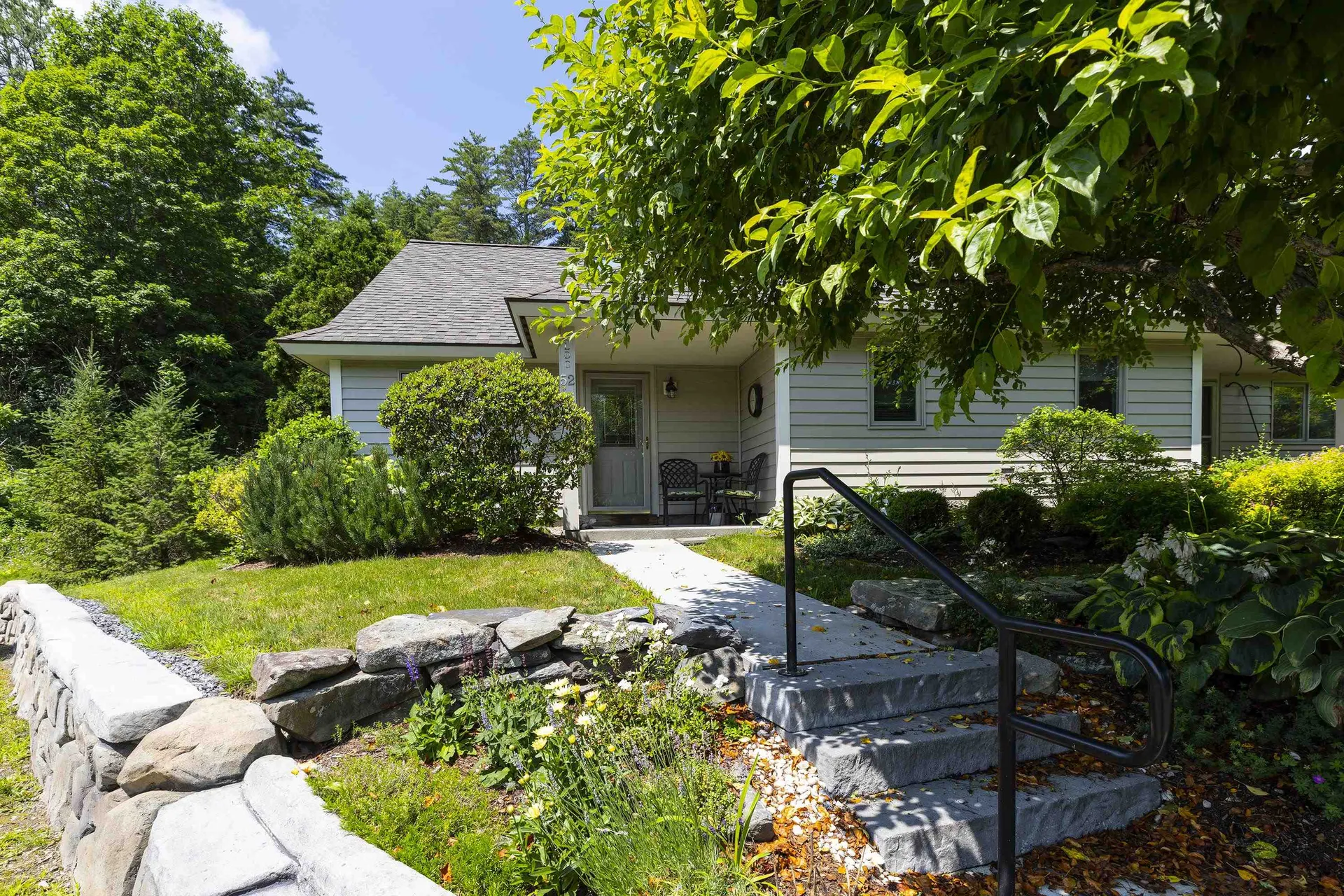52 Azalea Circle Hartford VT 05001