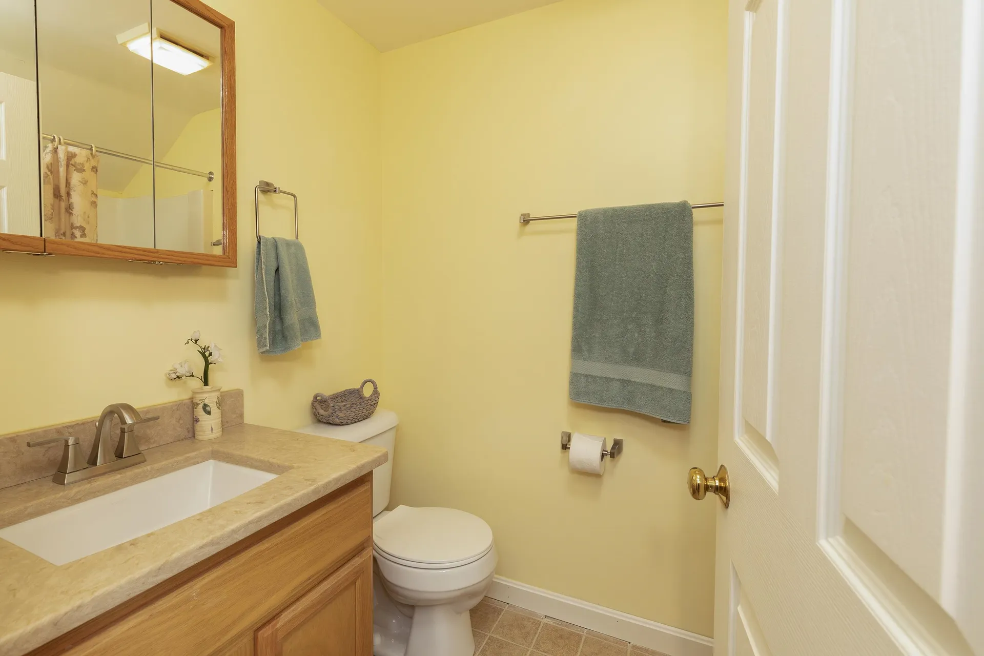52 Azalea Circle Hartford VT 05001