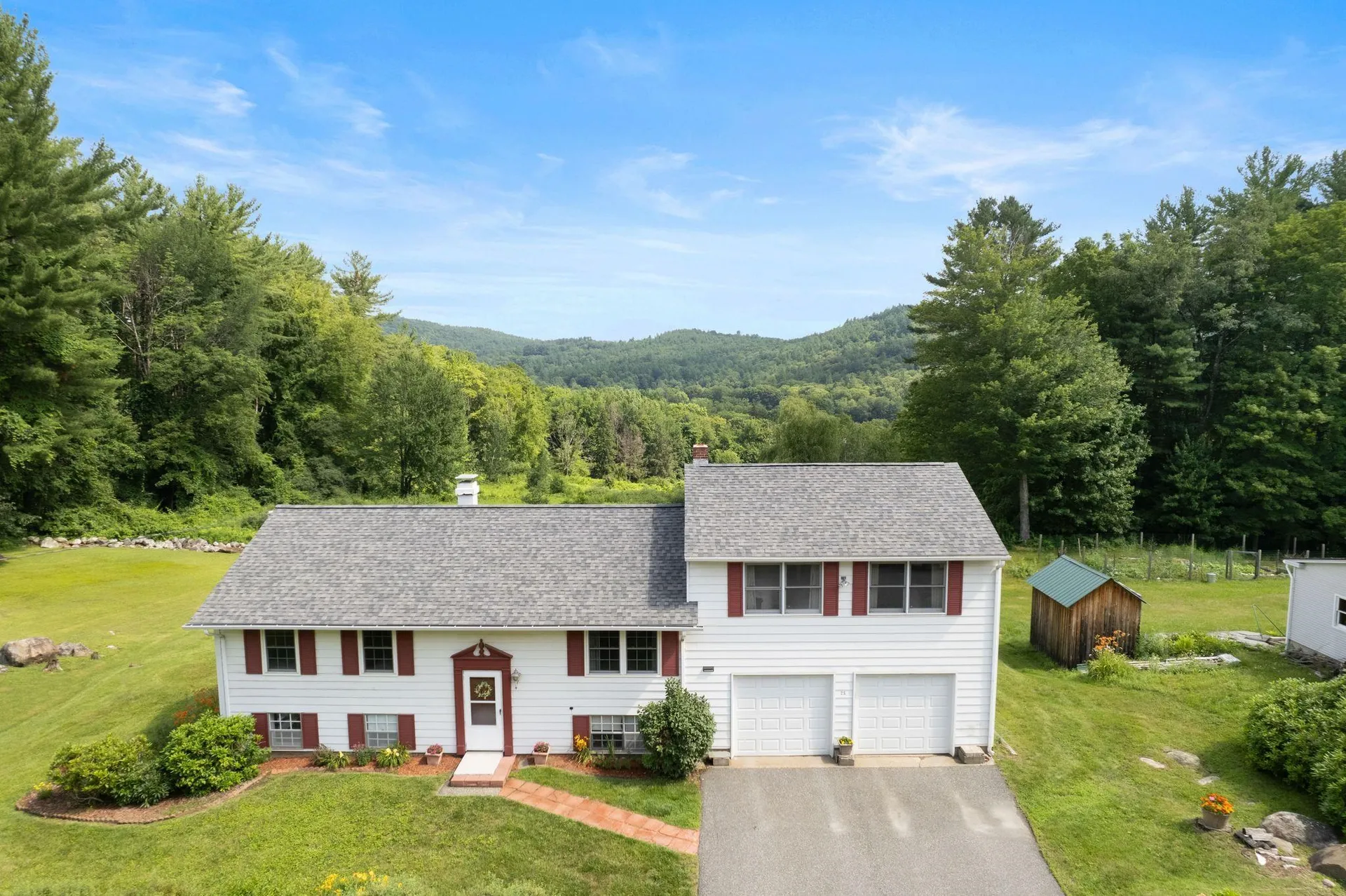 25 Thayer Ridge Road Brattleboro VT 05301