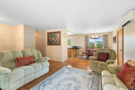 25 Thayer Ridge Road Brattleboro VT 05301