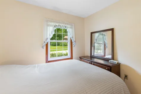 25 Thayer Ridge Road Brattleboro VT 05301