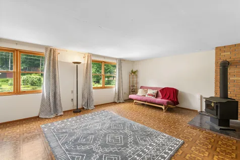 25 Thayer Ridge Road Brattleboro VT 05301