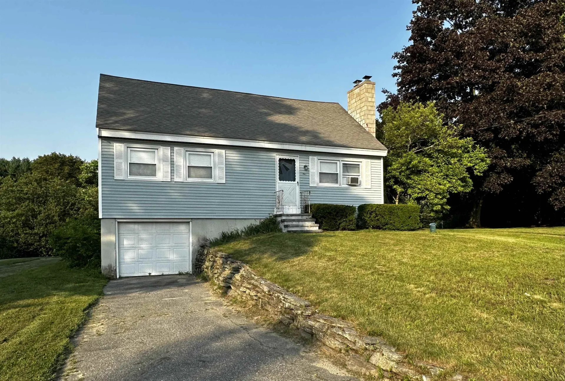 1 Doris Avenue Pelham NH 03076
