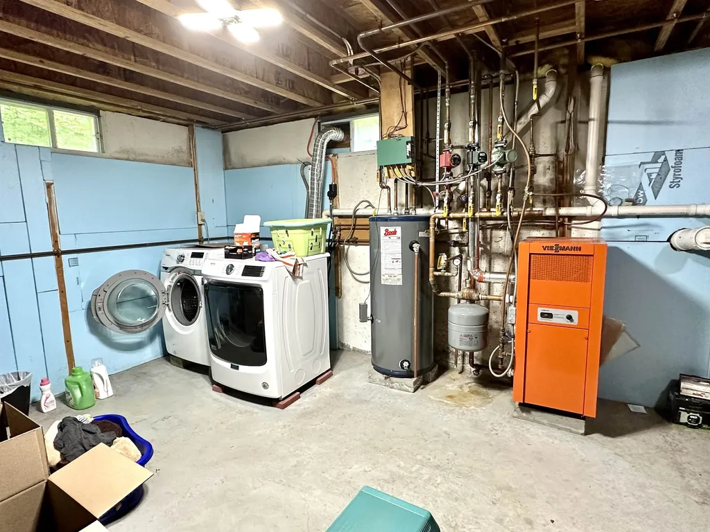 277 Cornish Turnpike Newport NH 03773