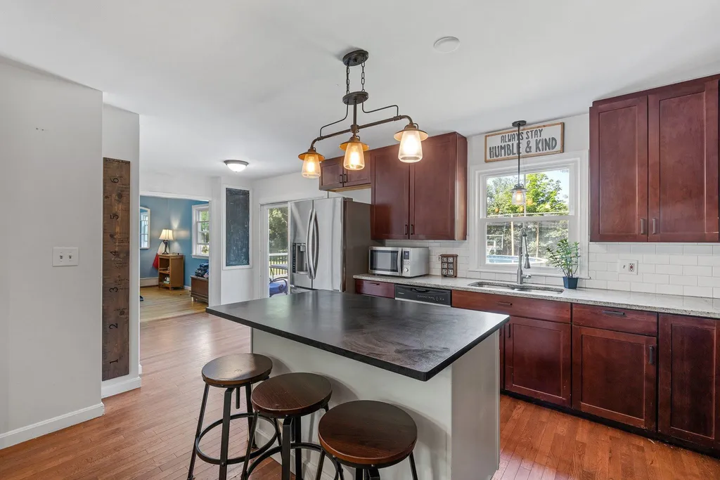 71 Bow Street Concord NH 03301