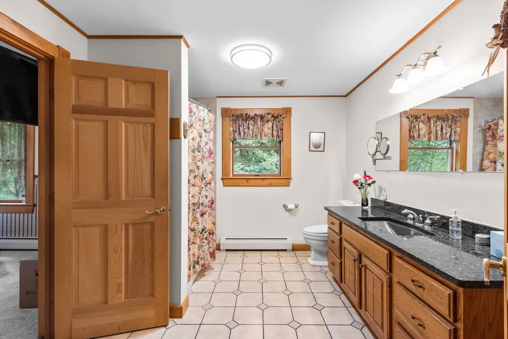 68-70 Bush Hill Road Hudson NH 03051