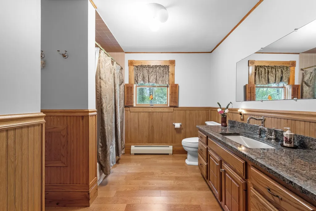 68-70 Bush Hill Road Hudson NH 03051