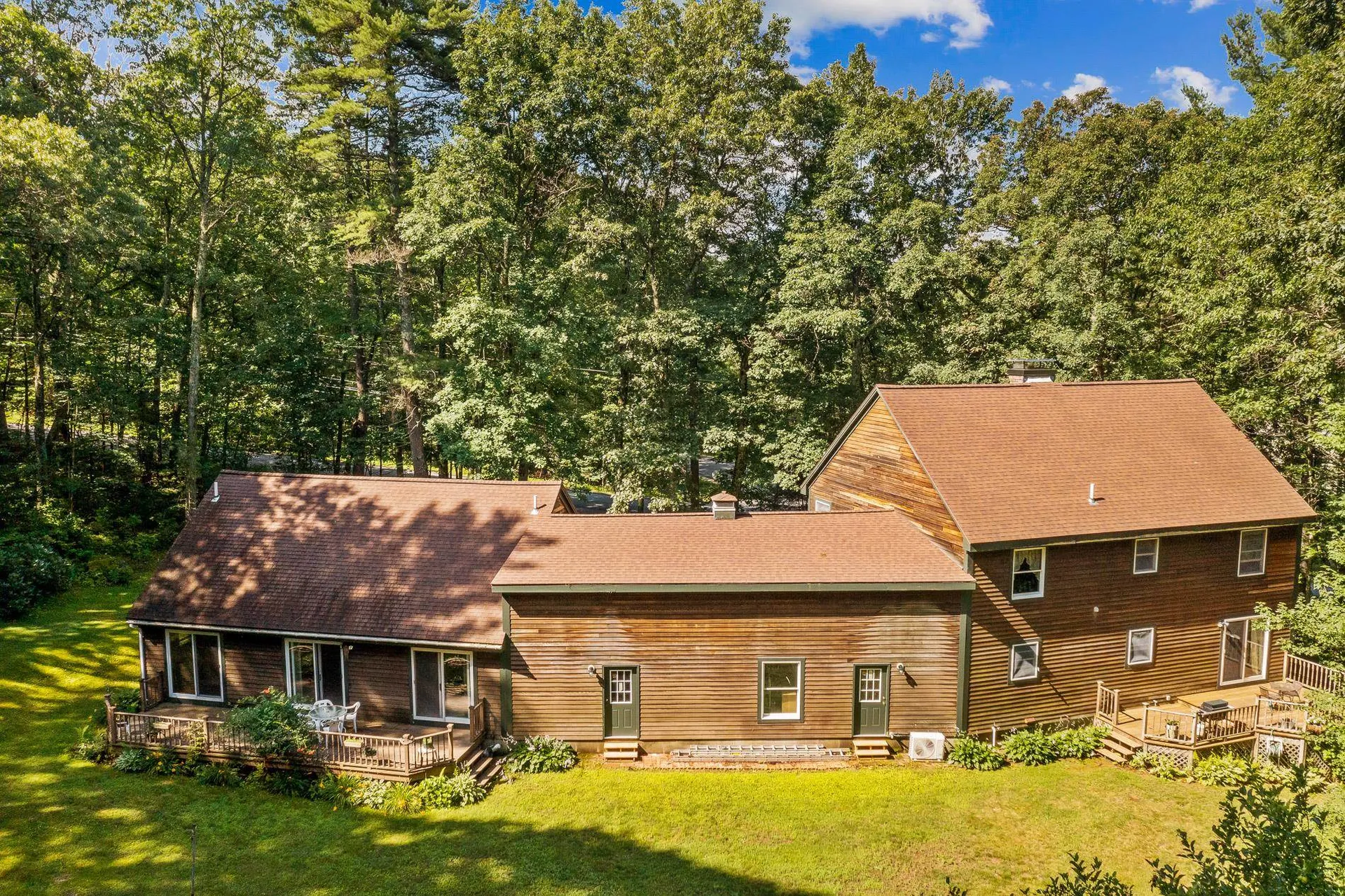 68-70 Bush Hill Road Hudson NH 03051