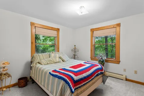68-70 Bush Hill Road Hudson NH 03051