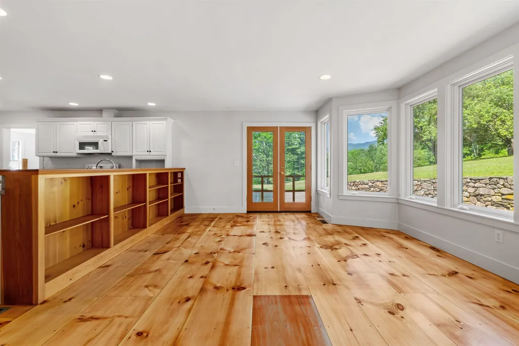 169 Thorndike Pond Road Jaffrey NH 03452