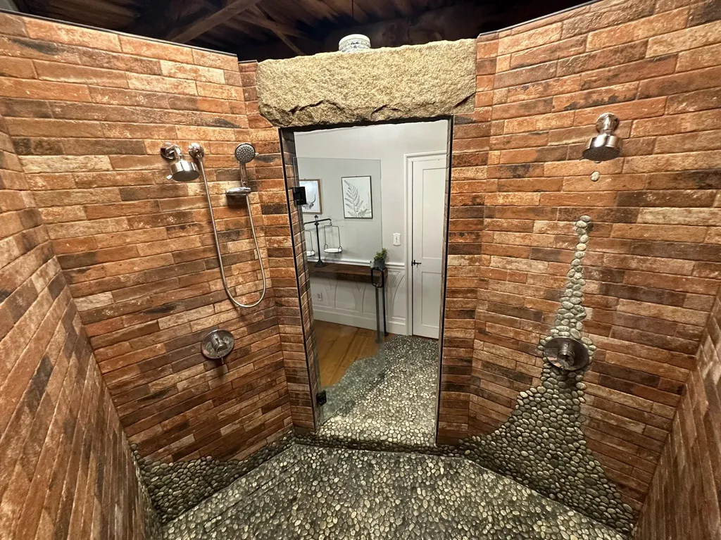 16 Birchwood Place Dover NH 03820