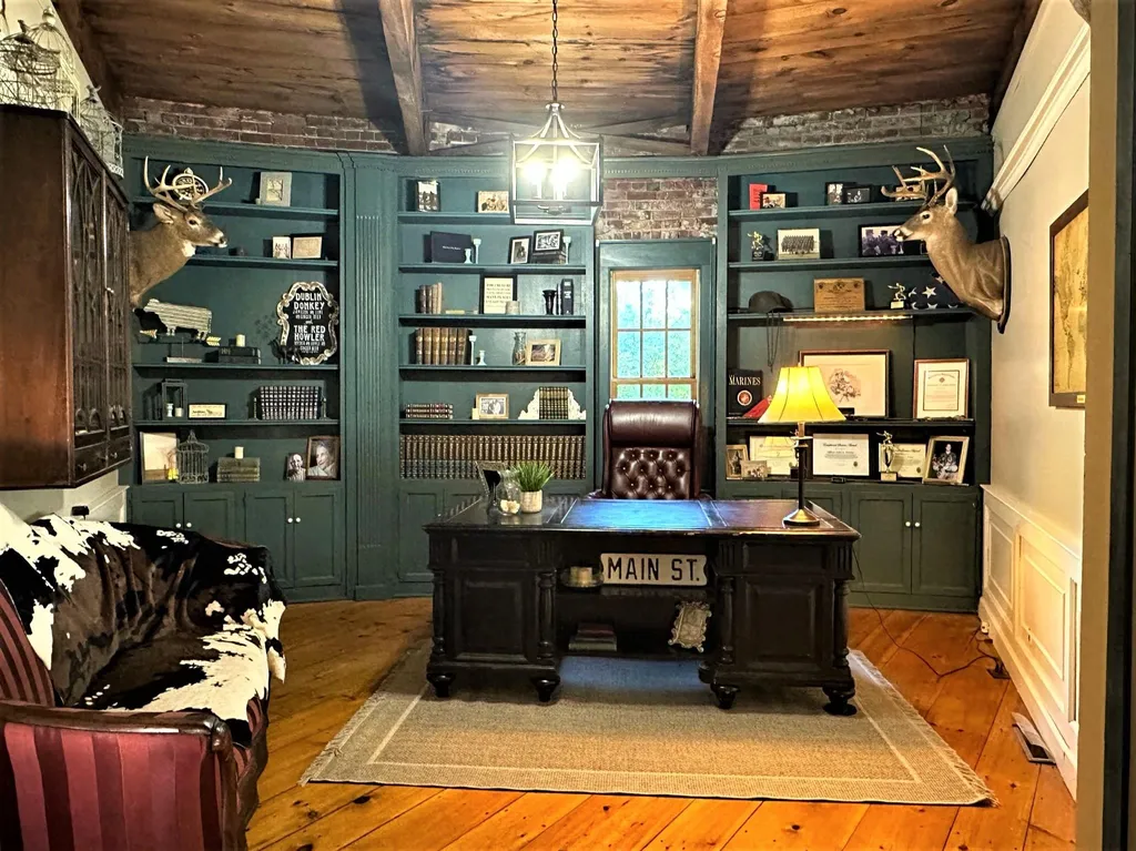 16 Birchwood Place Dover NH 03820