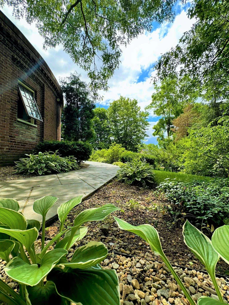 16 Birchwood Place Dover NH 03820