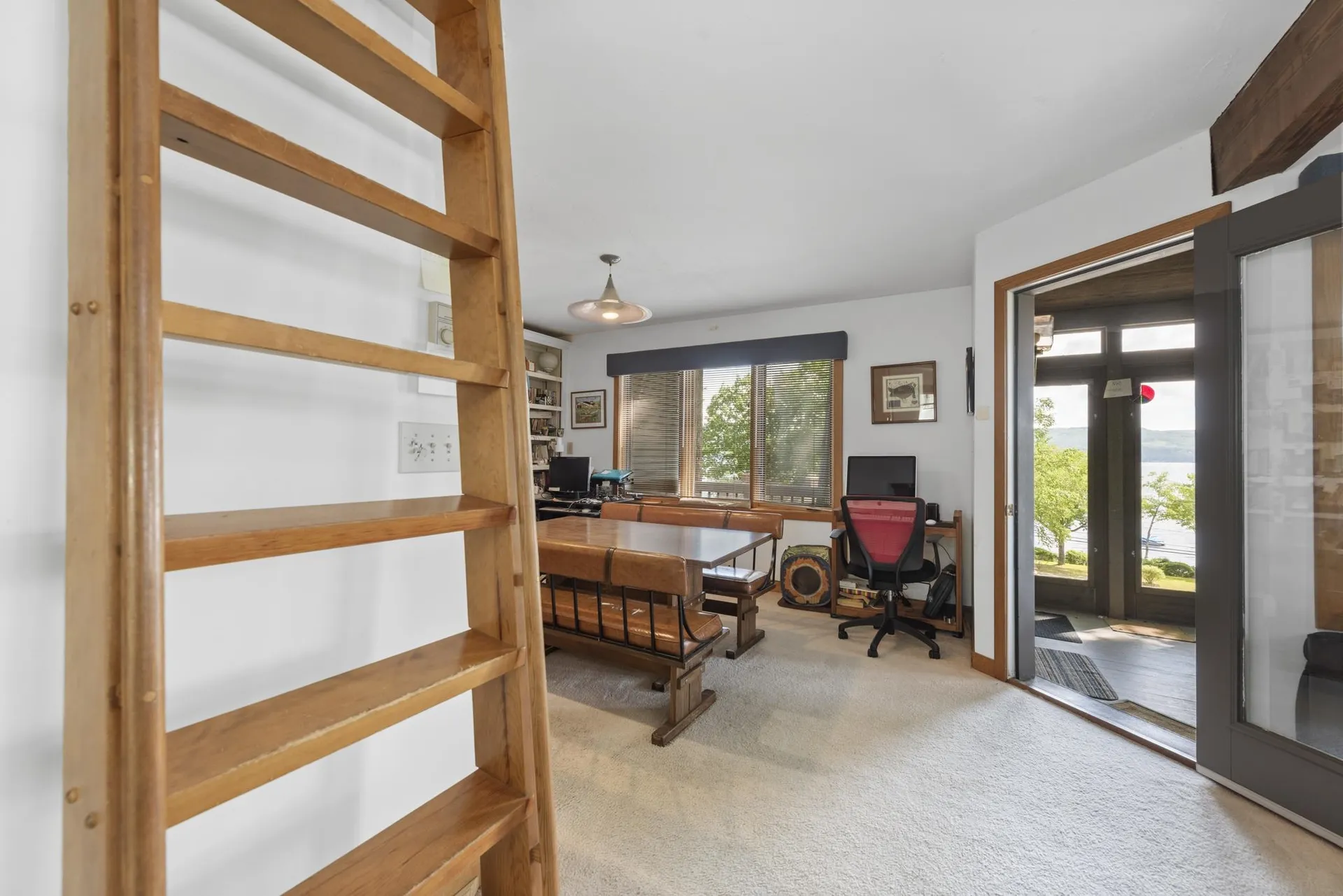 8 Rock Point Alexandria NH 03222