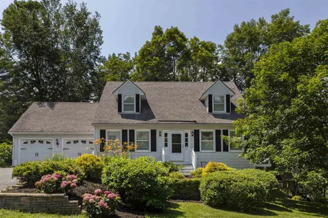 16 Nottingham Circle Lebanon NH 03766