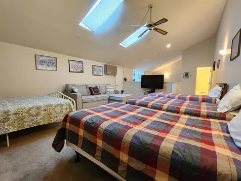 227 Main Street Lincoln NH 03251