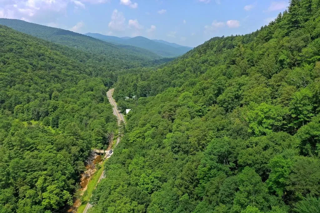 00 Route 100 Plymouth VT 05056