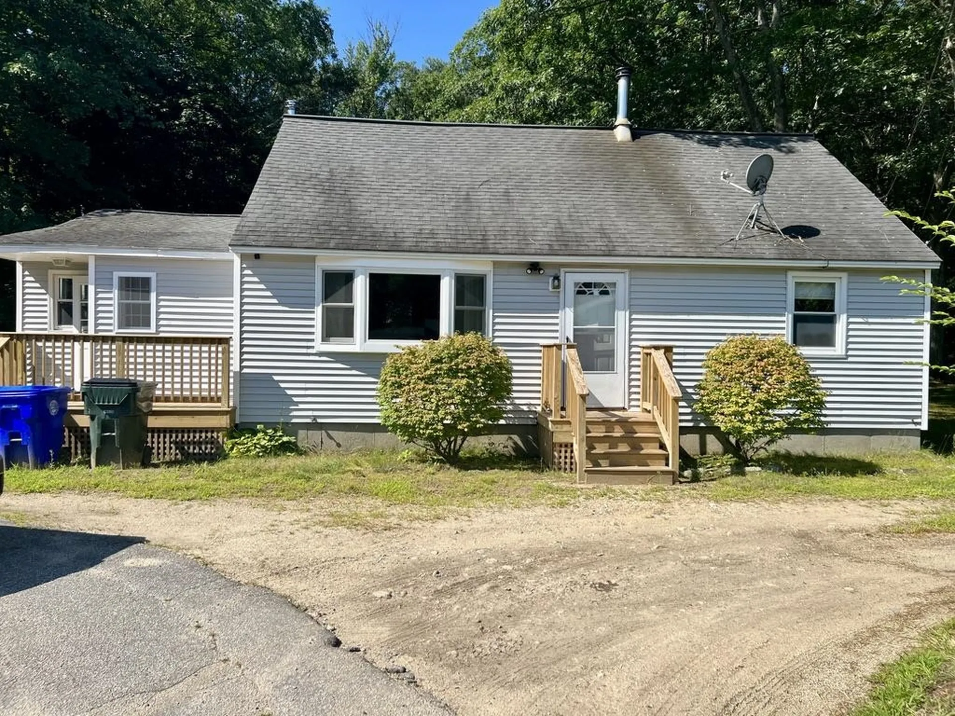 146 Saint Marie Street Manchester NH 03102