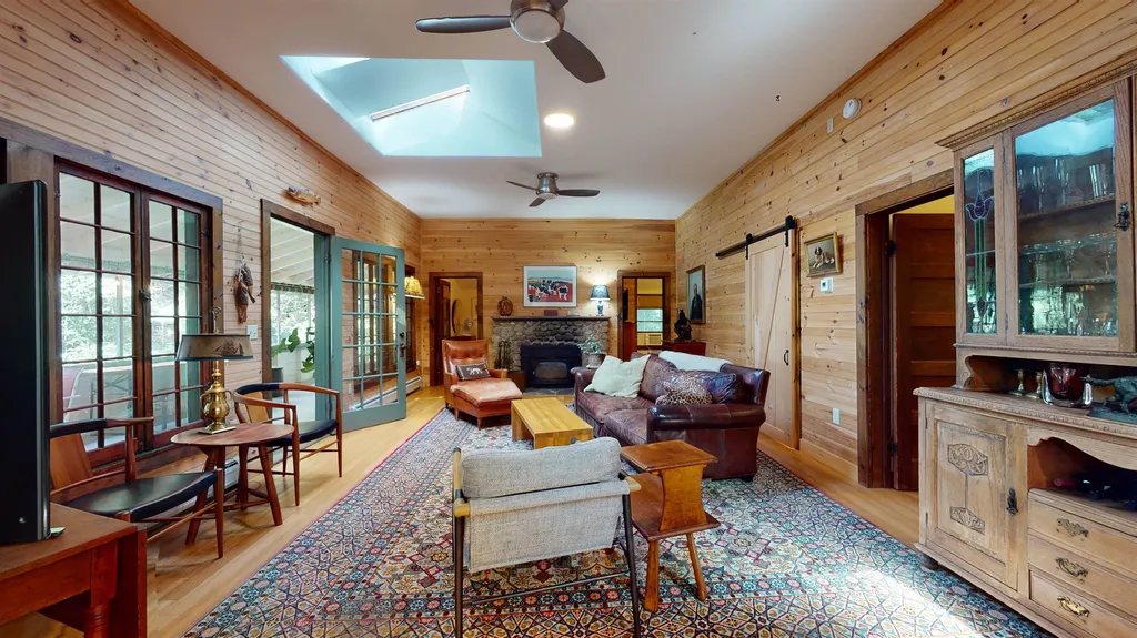 162 Indian Trail Leicester VT 05733