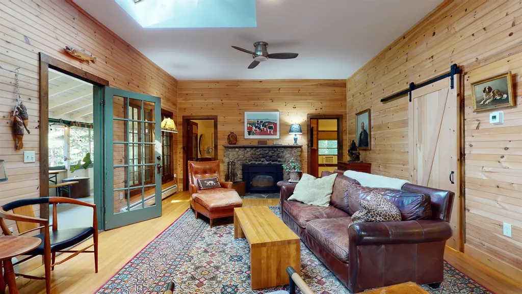 162 Indian Trail Leicester VT 05733