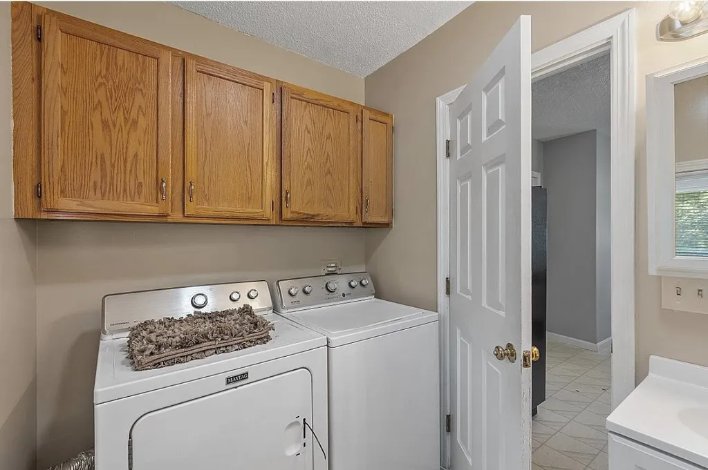 98 Monadnock Street Troy NH 03465