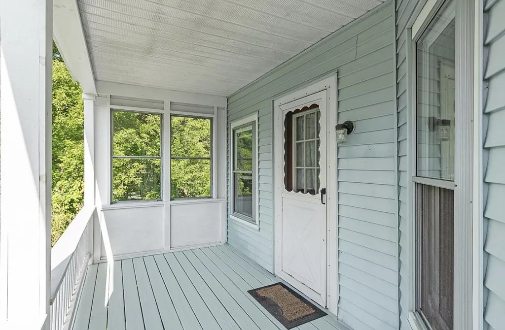 98 Monadnock Street Troy NH 03465