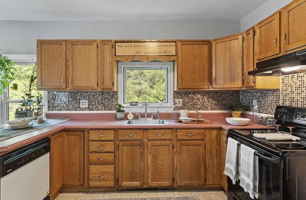 98 Monadnock Street Troy NH 03465