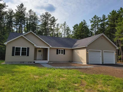 171 Silver Pine Lane Tamworth NH 03886