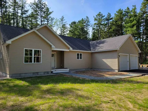 171 Silver Pine Lane Tamworth NH 03886