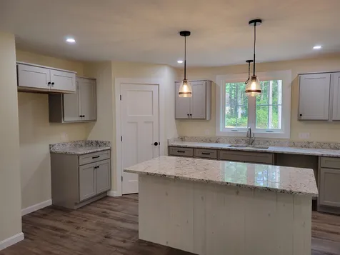 171 Silver Pine Lane Tamworth NH 03886