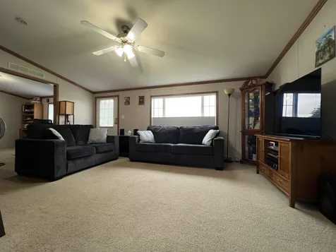 7 Glen Way Newport NH 03773