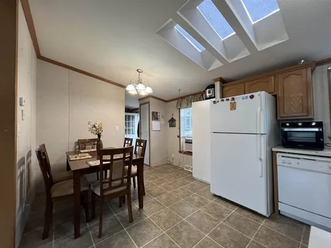 7 Glen Way Newport NH 03773
