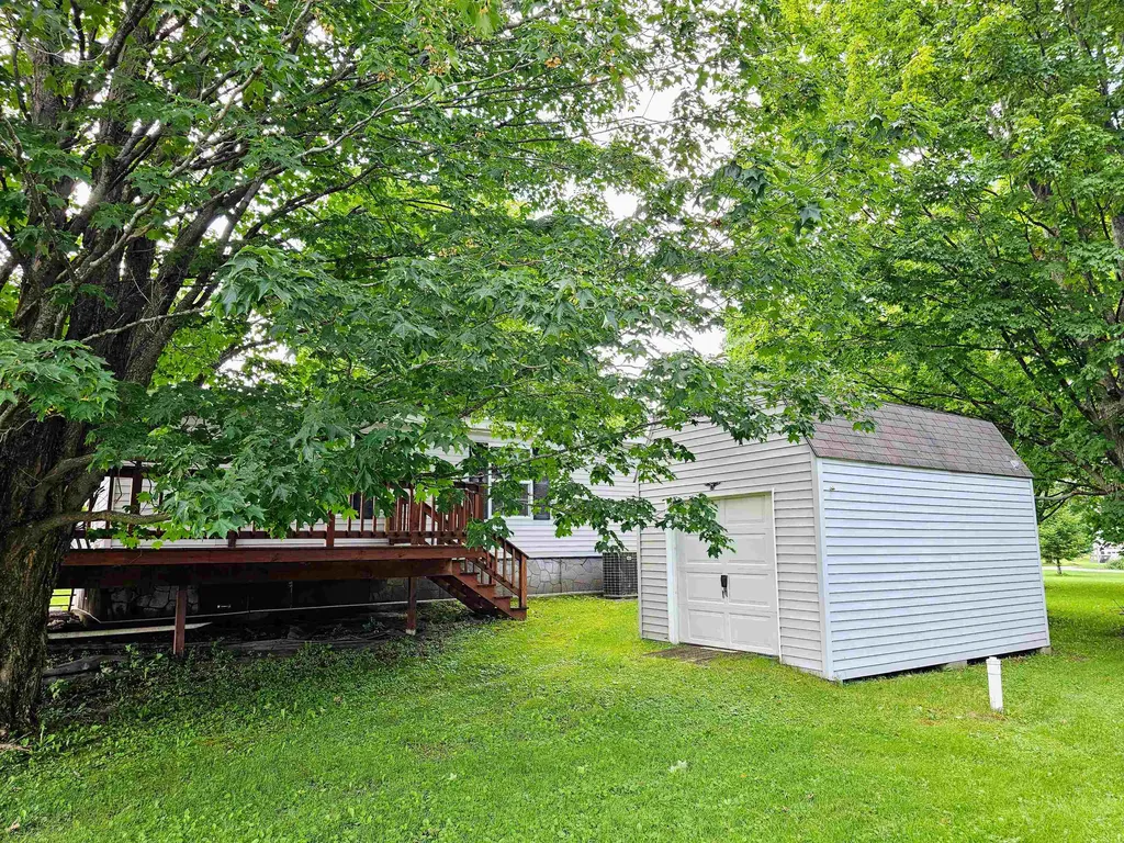 2477 Us Route 5 Derby VT 05829