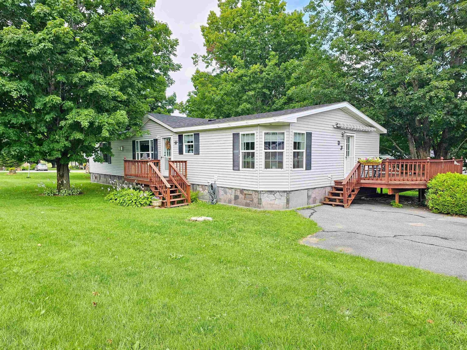 2477 Us Route 5 Derby VT 05829