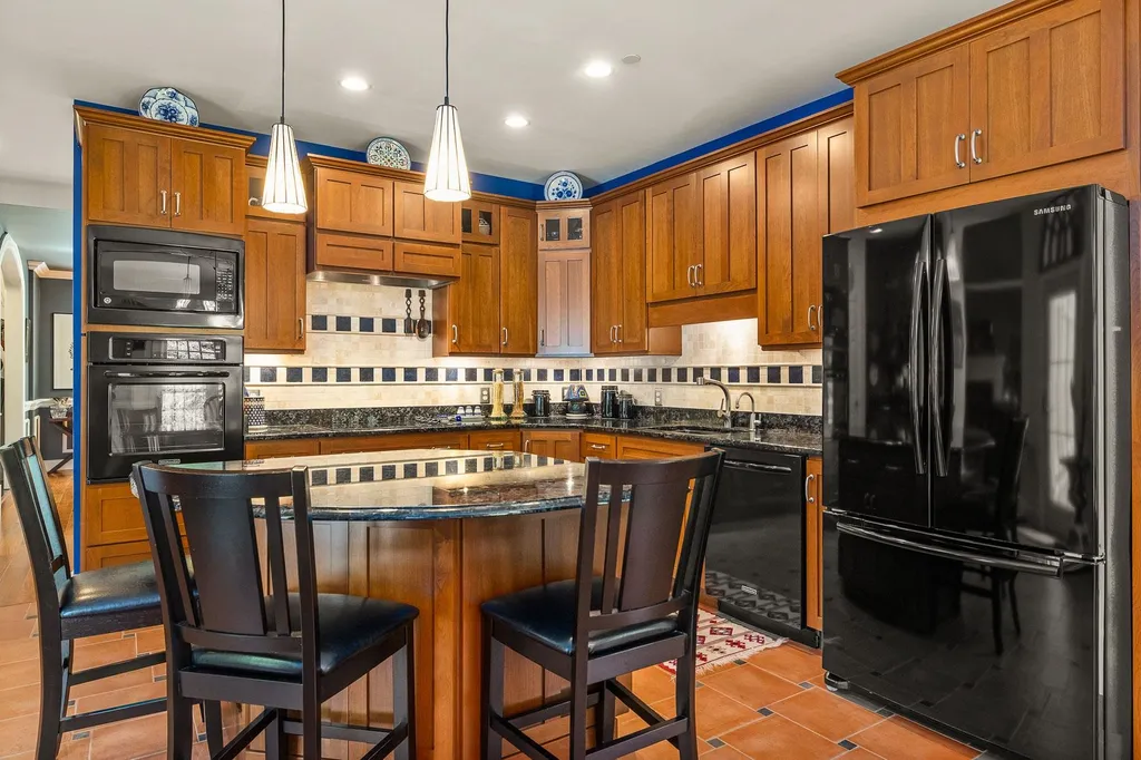 56 Niblick Lane Greenland NH 03840
