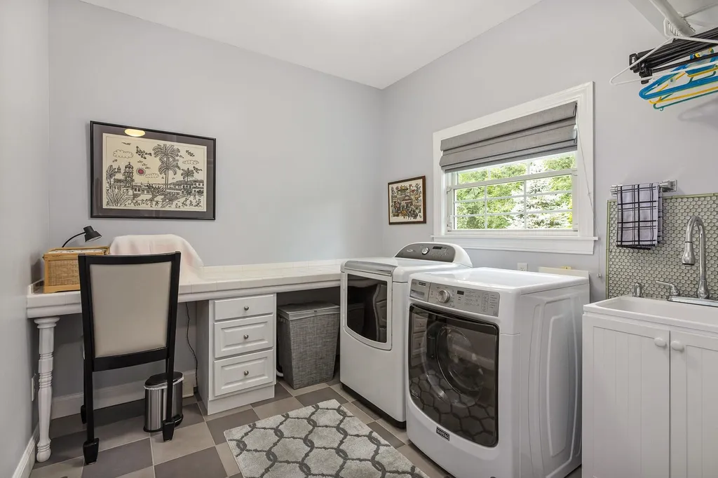 56 Niblick Lane Greenland NH 03840