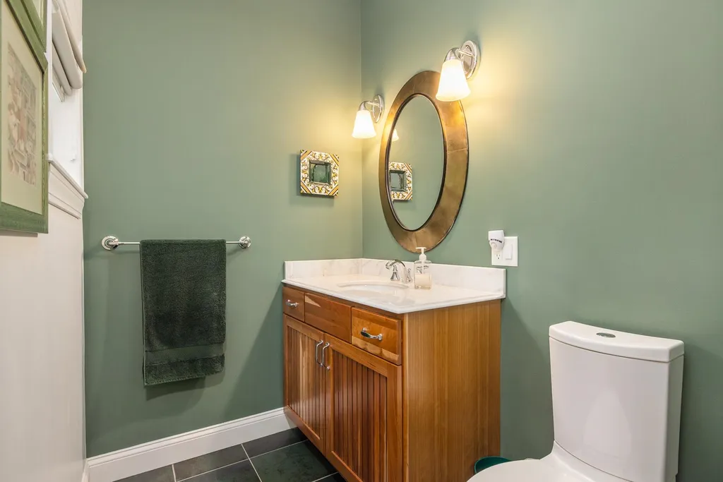 56 Niblick Lane Greenland NH 03840