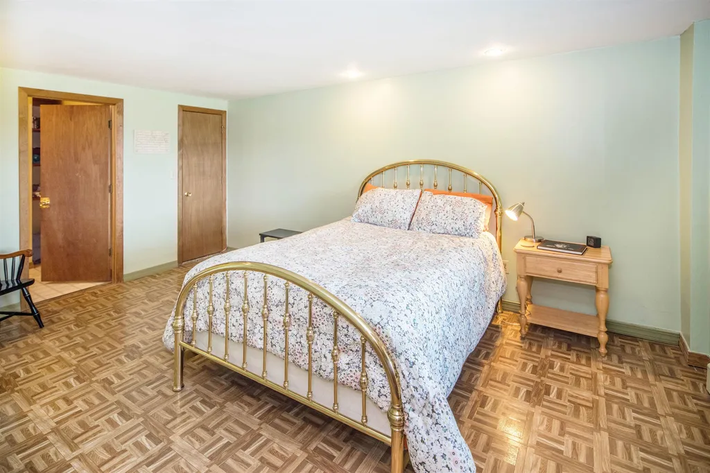 554 Campbell Street Hartford VT 05001