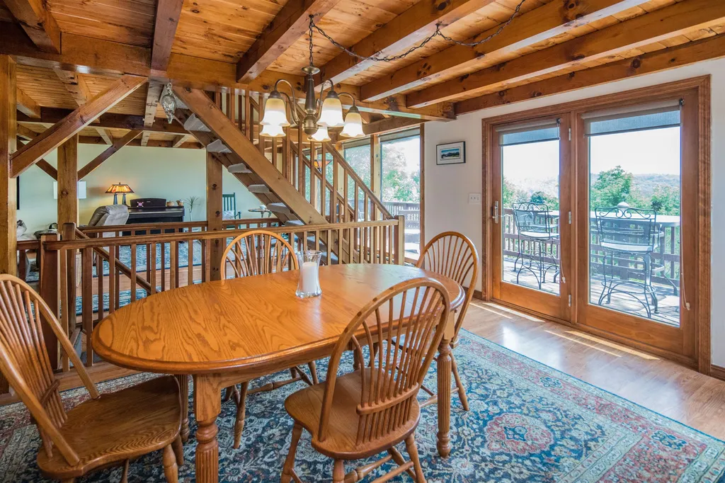 554 Campbell Street Hartford VT 05001