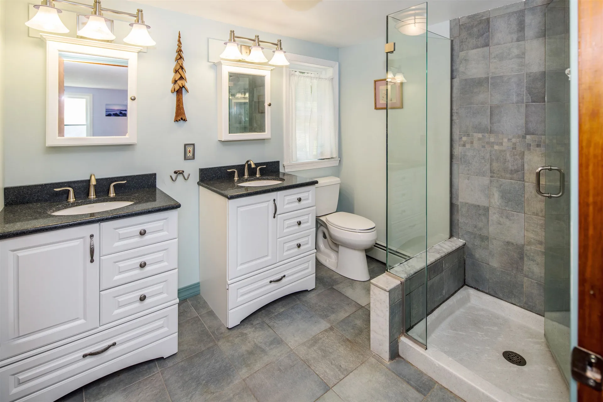 554 Campbell Street Hartford VT 05001