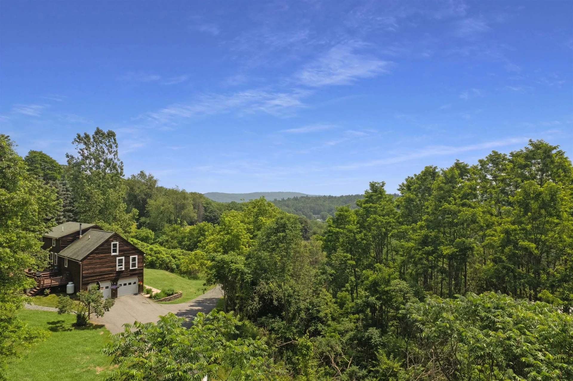 554 Campbell Street Hartford VT 05001