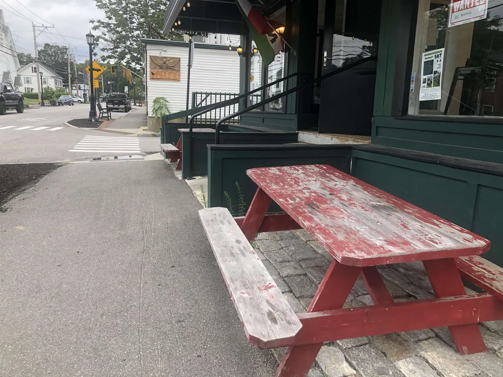 23 Main Street Goffstown NH 03045